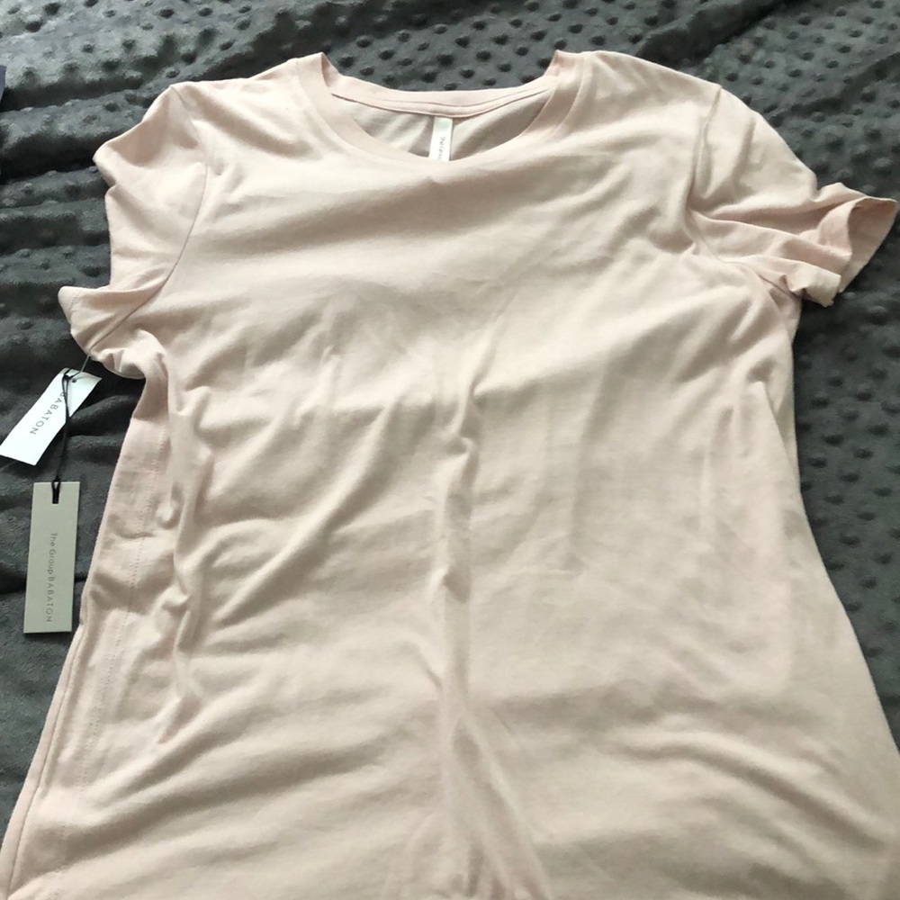 NWT babaton soft pink t-shirt